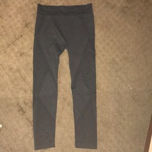 3/$15 Fashion Nova Patterned Leggings Sz L/XL